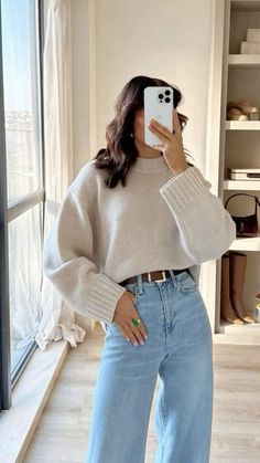 Cozy Outfit Inspiration, Fall Weather Outfits Aesthetic, H&m Autumn Outfits, Office Casual Outfit Jeans, Fall Wfh Outfits, Business Casual Outfits Sweater, Jacie Marie Smith, Business Casual Aesthetic Outfits, Fall Ootd 2024