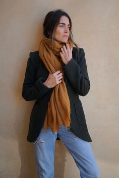 Loom Woven Fine Wool Scarf | Golden Classic Pashmina Scarf For Fall, Artisan Shawl For Fall, Fall Wool Shawl, Handwoven Alpaca Winter Scarf, Handwoven Alpaca Scarves For Winter, Handwoven Alpaca Scarves For Fall, Wool Pashmina Shawl For Fall, Fall Handwoven Alpaca Scarf, Fall Alpaca Handwoven Scarves