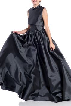 Amory Gown 1 Full Skirt Dress With Pleated Back For Gala, Elegant Full Skirt Dress For Debutante Ball, Elegant Two-piece Dress For Wedding And Prom, Pleated Back Gown For Prom Season, Elegant Dress For Debutante Ball With Full Skirt, Sleeveless Voluminous Maxi Dress For Evening, Voluminous Sleeveless Maxi Dress For Evening, Prom Dress With Pleated Bodice And Full Skirt, Satin Gown With Pleated Back For Prom Season