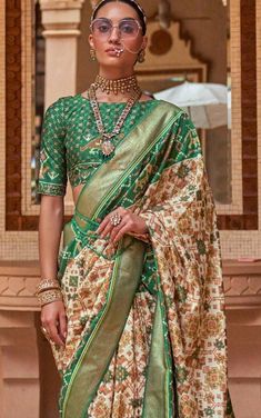 Green and offwhite Silk Patola Print Saree,Wedding saree,Partywear Saree, Silk Saree, Indian fashion Saree, reception Saree US,UK Shipping Patola Lehenga, Patola Sari, Patola Print, Saree Party, Reception Saree, Latest Silk Sarees, Indian Dresses Online, Patola Sarees, India Fabric