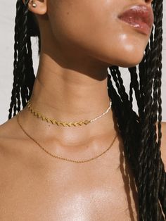 Gold Pearl Choker With Clavicle Chain, Gold Pearl Clavicle Chain Choker, Gold Choker Necklace With Pearl Chain, Gold Pearl Necklace With Beaded Chain, Gold Beaded Chain Pearl Choker, Gold Pearl Choker Chain Necklace, Gold Pearl Chain Choker Jewelry, Delicate Pearl Chain Choker Necklace, Adjustable Gold Pearl Necklace With Clavicle Chain