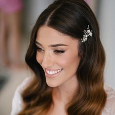 Rustic Wedding Hair Accessories, Rustic Wedding Hair, Wedding Hairstyles And Makeup, Headpiece Wedding Hair, Rustic Wedding Hairstyles, Accessories Crystal, Bridal Hair Headpiece, Wedding Silver, Curls Hairstyles