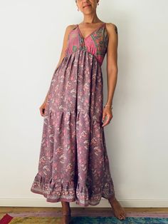 Effortless wear loose and comfortable high waist sundress  Lined loose fitting free flowing dress for everyday wear  Made in light, soft and silky material with floral prints  perfect vacation dress, beach outfit for the summer time MEASURE bust 39" stretchy waist 37" loose flared around hips length 55"( but can be adjusted with straps ) More boho style ideas at  https://www.etsy.com/shop/AltheaStores Thank You for looking Pink Sleeveless Maxi Dress Beach Cover-up, Flowy Long Sundress For Beach Cover-up, Summer Bohemian Floral Print Sleeveless Dress, Bohemian Sleeveless Floral Dress For Summer, Bohemian Sleeveless Dress With Floral Print For Summer, Summer Bohemian Sleeveless Dress With Floral Print, Flowy Summer Midi Sundress, Flowy Sundress Midi Dress For Summer, Boho Print Midi Sundress