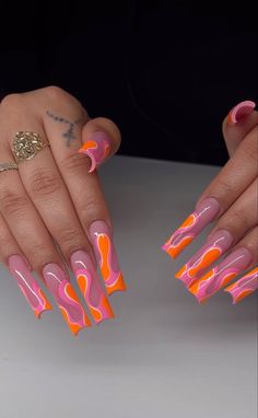 Acuity Booking Site, Inspiration Nails, Diy Acrylic Nails, Using Canva, Work Nails, Glow Nails, French Acrylic Nails, Dope Nail Designs, Exotic Nails