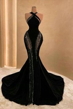 Corset Mermaid Prom Dress, Halter Corset, डिजाइनर कपड़े, Prom Dress With Train, Classy Prom, Makeup Tip, Gorgeous Prom Dresses