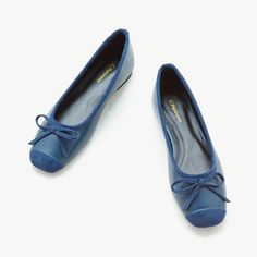 Dressy Shoes For Women, Elena C, Soft Leather Shoes, Leather Shoes Women, Brown Mary Janes, Navy Flats, Fashion Silhouette, Flats For Women, Dressy Shoes