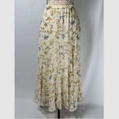 Drew Skirt Nwt Women’s Long Floral Lined Msrp $234 Size Small. Condition Is New With Tags. Waist 26” Stretchable Elastic Length 35” Cream Relaxed Maxi Skirt For Spring, Relaxed Cream Maxi Skirt For Spring, Beige Flowy Maxi Skirt With Lining, Flowy Beige Skirt, Chic Cream Maxi Skirt For Spring, Beige Tiered Maxi Skirt With Floral Print, Spring Cream Flowy Maxi Skirt, Spring Flowy Cream Maxi Skirt, Cream Flowy Maxi Skirt For Spring