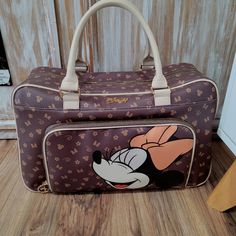 Nwt Disney Minnie Mouse Monogram Weekender Gold-Tone Hardware Exterior Zippered Pocket Interior Zippered Pocket 2 Interior Open Pockets Material: Pvc Weekender Measurements: Height: 10 1/2" Width: 17 1/2" Depth: 7 1/2" Front Zippered Pocket Measurements: Width Over 12 1/2" Height 8 1/4" The Video Shown In This Listing Is To Show What Items Are Available In My Closet For This Set Only. This Listing Is For Only 1 Item **No Cancellations** Brown Disney Bags For Everyday Use, Disney Style Brown Bag For Everyday Use, Disney Everyday Brown Bags, Disney Brown Travel Bags, Disney Style Brown Travel Bag, Curling Tips, Disney Luggage, Disney Adult, Disney Bags