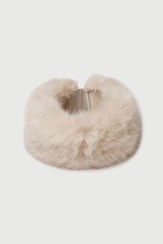 Elevate your Fall and Winter-wear with our luxurious faux fur headband. Constructed with a plush, soft texture, inner fleece lining for warmth, and an elastic back for comfortable wear and ease. Accessories Collection Import Self: 100% Polyester Lining: 100% Polyester Back Lining: 100% Polyester One size with stretch Faux Fur Headband, Fur Headband, Accessories Collection, Dress Jewelry, Soft Texture, Winter Wear, Soft Textures, Faux Fur, Shoe Jewelry