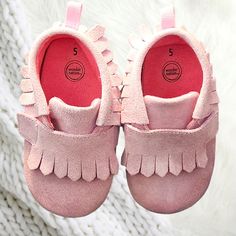 New Without Tags, Never Worn! I Finally Got Around To Organizing My Closet And Found These Adorable 'Wonder Nation' Barbie Pink Genuine Suede Moccasins With Fringe Detail And A Velcro Closure For Easy On And Off In Little Toddler Girl's Size 5. Non-Marking Sole. New Without Tags! Thank You For Shopping My Closet And Don't Forget To Bundle For More Savings! Pink Casual Moccasins With Round Toe, Casual Pink Moccasins With Round Toe, Pink Round Toe Casual Moccasins, Pink Moccasins For Spring, Casual Moccasins With Round Toe For Playtime, Pink Spring Moccasins With Round Toe, Casual Round Toe Moccasins For Playtime, Pink Round Toe Moccasins For Spring, Pink Spring Moccasins