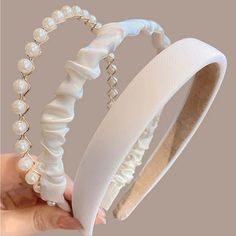 Super Cute And Stylish Ships In 5-10 Business Days Elegant Headband, Designer Hair Accessories, Female Hair, Hair Accessories Clips, Hair Hoop, Jewelry Accessories Ideas, Girly Accessories, Delicate Design, Hair Hoops