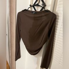 Cinched At The Waist. It’s Super Cute And Flattering Just Haven’t Worn It So Time To Get Rid Of It! Brown Fitted Long Sleeve Top, Fitted Long Sleeve Brown Top, Fitted Brown Long Sleeve Tops, Casual Brown Tops For Night Out, Brown Tops For Fall Night Out, Brown Fall Top For Night Out, Brown Top For Night Out In Fall, Lime Green Shorts, Seersucker Pants