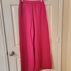 New, Never Worn Zara Fuschia Pink Lounge Pants. Light Stretch. Lightweight Material. Pink Wide Leg Bottoms With Elastic Waistband, Stretch Pink Sweatpants, Pink Stretch Straight Sweatpants, Pink Bottoms With Elastic Waistband Full Length, Pink Full-length Sweatpants For Summer, Pink Full-length Bottoms With Elastic Waistband, Pink Full Length Sweatpants For Summer, Pink Stretch Wide Leg Pants With Elastic Waistband, Non-stretch Full Length Pink Wide Leg Pants