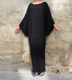 Black Kaftan Dress, Plus Size Clothing, Black Maxi Dress Cherry Blossoms is here to provide you with the best unique handmade garments like caftans, maxi dresses, loose fit and plus size clothing. All our items are made by hand with love and care specially for you! This lovely black maxi dress is our famous Abaya Model ♥ An elegant dress, with classy look! Wear it as a caftan, or as a party dress! Plus sizes are available ! This black maxi dress is simple and elegant - it may be worn by all size Party Long Dress, Black Kaftan, Plus Size Black Dresses, Elegant Maxi Dress, Grey Maxi Dress, Abaya Dress, Plus Size Maxi, Oversized Dress, Maxi Robes