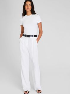 Our high-rise, wide-leg trouser provides a versatile, lightweight option for modern suiting. Woven from a polished linen-blend fabric with subtle stretch for a cool, comfortable pair you’ll keep on repeat all season long. Monaco Women, Club Monaco Women, White Pants Women, White Trousers, Mother Denim, Blazer And Shorts, Sleek Fashion, Club Monaco, On Repeat