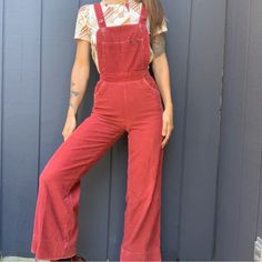 Amazing Vintage 70s High-Rise Corduroy Overalls! Button And Zipper At The Back And Adjustable Straps With Buttons. The Bottom Hem Has Been Shortened From The Original. Landlubber Sz: Xs (2, 26) Waist: 13 Inches Across Waistband Front Rise: 11 Inches Back Rise: 16 Inches Inseam: 28 Inches Model Is 5”8, Sz 6 Retro Bottoms Overalls With Pockets, Corduroy Overalls For Workwear, Retro Fitted Overall Bottoms, Retro Fitted Overalls, Vintage High-waist Overalls With Pockets, Vintage Fitted Overalls, Vintage High Waist Cotton Overalls, Vintage High-waist Cotton Overalls, Corduroy Overalls