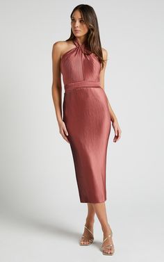 Halter Neck Midi Dress With Fitted Bodice For Party, Party Midi Dress With Pleated Back And Fitted Bodice, Backless Party Dress With Pleated Back, Elegant Halter Dress With Ruched Bodice For Party, Halter Neck Evening Dress With Ruched Bodice For Party, Cocktail Halter Dress With Ruched Bodice, Party Evening Dress With Ruched Bodice And Halter Neck, Fitted Pleated Halter Dress For Party, Glamorous Halter Neck Midi Dress For Formal Occasions