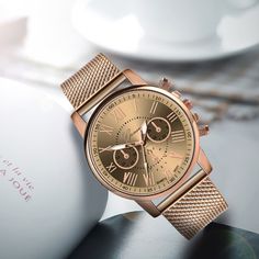 Feature: 100% brand new and high quality. Features:12-hour Dial Case Size:40mm Movement:Quartz : Battery Display:Analog Watch Shape:Round Case Material:Alloy Case Finish:Gloss Package Content:1x watch Watches Women, Womens Watches Luxury, Luxury Women Fashion, Watches Women Fashion, Casual Watches, Women Wrist Watch, Women's Watch, Wrist Watches, Luxury Watch