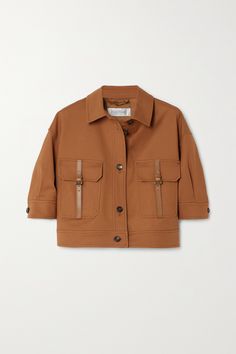 Through Max Mara's perennially chic lens, this 'Agiate' jacket is inspired by workwear styles. It's tailored from stretch-cotton in a modern, boxy silhouette that's cropped to balance its width. Designer Cotton Blazer For Fall, Office Cotton Outerwear With Concealed Placket, Chic Cotton Utility Jacket For Work, Modern Utility Jacket With Patch Pockets For Work, Luxury Cotton Outerwear With Pockets, Designer Outerwear With Welt Pockets For Work, Designer Workwear Outerwear With Pockets, Luxury Cotton Utility Jacket, Luxury Brown Cotton Utility Jacket