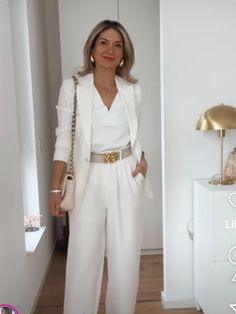 White Blazer, White Outfits, Outerwear Women, Spring Fashion, Manicure, Off White, Blazer