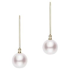 Mikimoto is modern, yet timeless. Mikimoto designs are second to none with grace, luminosity and a natural elegance. Whether simple pearl earrings, or a pearl statement necklace, Mikimoto has the perfect piece to make any outfit special. Mikimoto cultured pearls are in demand more than ever as among the most chic and glamorous gems a woman can own, recognized worldwide for superb quality and elegant design. The Mikimoto PEA1005K pearl Earrings features 7 mm white Akoya cultured pearls on 18 karat yellow gold to create classic pearl drop earrings. Hand selected with strict quality standards, these pearl Earrings feature 2 cultured pearls with an A+ (very good) quality grade and very good pearl luster. Color: Yellow Earrings: 1 Band Material: Yellow Gold Metal Stamp: 18K Stone Type: Pearl St Simple Pearl Earrings, Pearl Statement Necklace, Mikimoto Pearls, Simple Pearl, Yellow Earrings, Akoya Pearls, Pearl Drop Earrings, Pearl Drop, Cultured Pearls