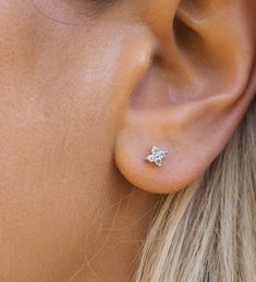 Sterling Silver Crystal Stud Earrings925 Sterling Silver Posts Hoco Earrings Silver, Stud Silver Earrings, Second Lobe Piercing, Crystal Stud Earrings, Silver Stud Earrings, Silver Crystal, Jewelry Inspo, Sterling Silver Studs, Earrings Sterling Silver