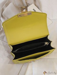 BirdinBag - Quilted Neon Yellow Square Bag with Chain & Metal Accent Yellow Rectangular Shoulder Bag With Chain Strap, Office Rectangular Shoulder Bag With Chain Strap, Travel Rectangular Flap Bag With Chain Strap, Green Shoulder Bag With Chain Strap For Travel, Rectangular Flap Bag With Chain Strap For Travel, Travel Flap Bag With Chain Strap And Rectangular Shape, Chic Yellow Bag With Chain Strap, Travel Flap Bag With Chain Strap, Green Square Bag With Chain Strap