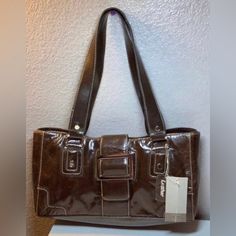 Nwt Hillard & Hanson Handbag Weathered Chocolate Brown Genuine Leather Shoulder Bag *Stylish Buckle On Front Is Hiding A Magnetic Closure Under It Making Is Easy To Open And Close. *Multiple Compartments/Interior Pockets *Zipper Closure On Top For Added Security Clean, Smoke Free Home (Kept In Protective Bin) I Combine Shipping Wherever Possible When Purchasing Multiple Items. Please Ask Prior To Checkout. Nwt Vintage Rectangular Shoulder Bag With Silver-tone Hardware, Formal Tan Bags With Silver-tone Hardware, Office Bag With Silver-tone Hardware And Rectangular Shape, Rectangular Office Bag With Silver-tone Hardware, Vintage Brown Bags With Silver-tone Hardware, Tan Bags With Magnetic Closure For Everyday Use, Brown Bags With Silver-tone Hardware, Brown Office Bags With Silver-tone Hardware, Tan Tote Bag With Silver-tone Hardware