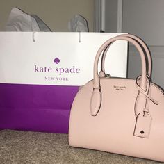 Love This Purse So Much. It Is In Very Good Condition. Pink Kate Spade Purse, Kate Spade Mini Bag, Kate Spade Bag Pink, Kate Spade Purse Pink, Pink Kate Spade, Kate Spade Shoulder Bag, Vintage Kate Spade, Bags Pink, Patent Leather Bag