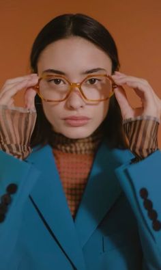 Glasses With Fringe, Eyeglasses Inspo Aesthetic, 70s Glasses Eyeglasses, Funky Glasses Frames For Women, Eyeglasses 2023, 60s Glasses, Statement Glasses, Bold Glasses, Curly Hair Dos