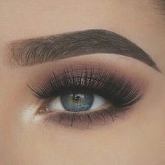 Wedding Makeup Blue, Ash Brown, Dipbrow, Natural Eye Makeup, Blue Makeup, Blue Eye Makeup, Makeup Goals