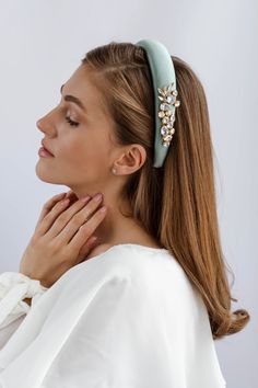 Headband Darcy is decorated with lace and crystals, wrapped with a delicate satin ribbon to the touch will make your image incomparably radiant. Wearing it is incredibly pleasant and comfortable due to the smooth satin ribbon and the thin bezel, which fits snugly to the head and guarantees a luxurious look throughout the day. Wear it separately, or combine it with another headband to create a more refined and bright image. Size:Width - 4 cmLength - 41 cm Color: Mint Materials:We pay special atte Rose Gold Headband, Rebecca Black, Wedding Flutes, Rhinestone Material, Gold Headband, Black Headband, Scarf Headband, Black Bow, Hair Dos