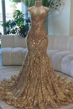 Cheap Gold Prom Dress, Prom Dresses Gold Elegant, Cream Sparkly Prom Dress, Pretty Gold Dresses, Gold Prom Dresses 2024, Masquerade Gold Dress, Elegant Matric Dance Dresses, Flashy Prom Dresses, Arabian Night Prom Dress