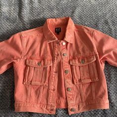 Nwot Gap Ash Red Denim Cropped Jacket Denim Cropped Jacket, Red Denim, Gap Jacket, Gap Jackets, Cropped Jacket, Jean Jackets, Crop Jacket, Jean Coat, Jean Jacket