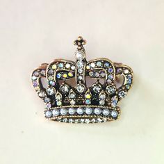 Nwot Fashion Crown Brooch With Faux Pearls And Faux Gemstones On Gold Tone Metal. Crystal Brooch On Dress, Beaded Crown Brooch, Crown Brooch, Tiaras And Crowns, Gold Tone Metal, Faux Pearl, Tiara, Brooches, Gold Tones