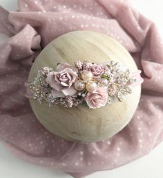 Floral headband in dusty pink, fits newborn-sitter Please allow up to 2 weeks for this item to ship as it is made to order Halo Headband, Floral Headband, Pink Fits, Floral Headbands, Romper Dress, Small Flowers, Baby Headbands, Dusty Pink, Photo Sessions