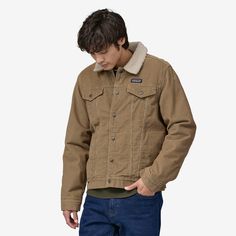 Trucker Jacket Men, Fashion 30s, Long Bed, Fabric Combinations, Warm Jacket, Mens Fleece, Trucker Jacket, Mens Outfitters, Lining Fabric