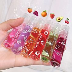 1/4/6pcs Roll-On Lip Gloss Fruit Lip Glow For Girls Cherry Strawberry Peach Bullet Points: Moisturizing and Softening: This roll-on lip gloss adopts a light and soft formula that can moisturize and soften the lip skin, increase lip elasticity, and relieve lip dryness Fruity Lip Oil: Give your lips a sheer and shiny boost with this roll-on lip gloss that has a light fruity scent. Available in a variety of scents, such as peach, orange, avocado, strawberry, grape, and cherry Effortless Shine: Our roll-on lip gloss applies with ease and no mess thanks to the no-stain formula. The colorless, transparent gloss adds subtle shine and moisture to your lips without altering your natural lip color. Enjoy a clean, polished look with no marks on your masque or cup. Great Gift: Celebrate Thanksgiving, Lips Peeling, Make Up Primer, Lip Gloss Cosmetics, Fruit Roll, Hydrating Lip Gloss, Lip Cosmetics, Gloss Labial, Moisturizing Lipstick, Lip Butter