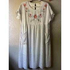 Andree By Unit Womens Boho Floral Embroidered Midi Dress Large Pockets Lined Nwot | Excellent Pre-Owned Condition Brand: Andree By Unit Tagged: Large Measurements: 22” Underarm To Underarm 19.5” Waist 28” Mid Pocket To Mid Pocket 40” Shoulder To Hem Material: Self- 100% Cotton Lining- 100% Polyester Pink Dress Women, Short Sleeve Summer Dresses, Classic Black Dress, Embroidered Midi Dress, Tropical Dress, Floral Embroidered Dress, Floral Shift Dress, Cap Dress, Striped Midi Dress