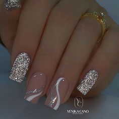 Elegant Touch Nails, Silver Nail Designs, Unghie Sfumate, Silver Glitter Nails, Nagellack Trends, Glitter Gel Nails, Pretty Nail Art Designs