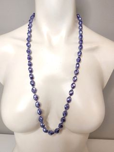 VINTAGE PURPLE BEADED NECKLACE BEADS Purple Pearl Single Strand Jewelry, Lavender Single Strand Jewelry With Round Beads, Lavender Single Strand Round Bead Jewelry, Purple Single Strand Pearl Jewelry, Purple Beaded Necklaces With Large Round Beads, Lavender Jewelry With Faceted Beads, Purple Single Strand Beaded Necklace For Gift, Purple Single Strand Beaded Necklace Gift, Purple Pearl Necklaces With Round Beads