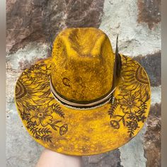 New, Never Worn, One Of A Kind Charlie 1 Horse Golddigger Hat Hand Burned By Me! This Hat Is Perfect For The Summer/Fall! Sunflowers/Flowers Along With A Beautiful Hand Painted Turkey Feather! Thanks For Looking! Vintage Yellow Hat With Curved Brim, Yellow Vintage Hat With Curved Brim, Fitted Yellow Brimmed Hat, Yellow Fitted Brimmed Hat, Yellow Fitted Beach Hat, Fitted Yellow Beach Hat, Yellow Fedora With Short Brim, Yellow Fitted Fedora With Flat Brim, Yellow Fitted Fedora With Short Brim