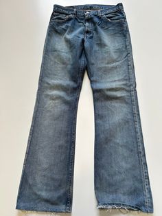 Mens Levi Levis Strauss 507 Jean  1990s vintage  Slim Bootcut Fit Zip Fly  Straight Leg Mid Stonewash Blue Waist 32 inch Leg Length 31 inch 'Measurements are exact measurement of garmet' 'Due to the vintage nature of the jean slight marks/stains may be present. Please check photos for more details' Item in excellent condition Levis 507, Levis Strauss, Vintage Nature, Streetwear Men Outfits, Levis Men, Levi Strauss, Levis Jeans, Straight Jeans, Fit Jeans