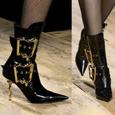 Elevate your style with our unique Gold Buckled Stage Boots - a true fashion statement that will make you stand out. These Women High Heeled Boots are designed to shine in every season. whether it's Autumn. Spring. or Winter. The Western-inspired design and pointed toe add a touch of sophistication and elegance to your look. Crafted with attention to detail. these boots feature a durable rubber outsole that provides both stability and comfort. The cotton fabric lining ensures that your feet stay Fashion Identity, High Heeled Boots, Zipper Boots, Buckle Boots, Motorcycle Boots, Long Style, To Shine, High Heel Boots, Punk Fashion