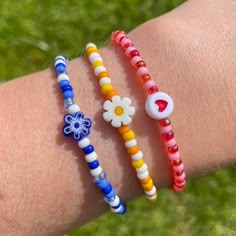 Y2k Friendship Bracelet, Chain Bracelet Diy, Beads Gifts, Beaded Chain Bracelet, Jewellery Summer, Summer Jewellery, Gelang Manik-manik, Evil Eye Necklace Gold, Rave Accessories