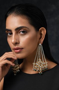 Kundan work inspired Indian earrings with high grade shell pearls. Earrings based in silver and copper alloy and embellished with shell pearls. This beautifully handcrafted earrings is set in silver and copper alloy and plated with 22k gold.  It will go with everything and make your outfit super chic.Perfect to wear to dinner, and perfect gift for family members, friends or bridesmaid......MEASUREMENTS.......Earrings Length - 9 cmClosure - Push Pin.....DETAILS......-100% top Quality Faux Glass P Mehendi Jewellery, Whiten Underarms, Timeless Jewellery, Bengali Food, Kundan Work, Ear Accessories, Kundan Jewelry, Boom Box, Pearls Earrings