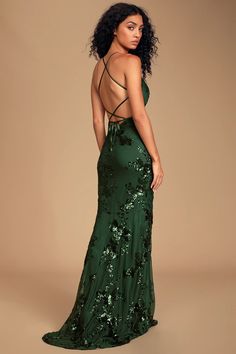 Lovely Forest Green Dress - Maxi Dress - Lace-Up Sequin Dress - Lulus Green Sequin Prom Dress, Forest Green Dresses, Green Formal Dresses, Sequin Prom Dress, Prom Dress Inspiration, Formal Dresses Gowns, Cute Prom Dresses, Pretty Prom Dresses, Sequin Maxi Dress