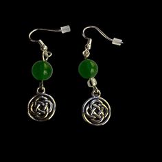 These beautiful Celtic drop earrings are made of high-quality sterling silver and adorned with stunning green quartz beads, making them the perfect accessory for adding a touch of Irish charm to any outfit. With a hang length of 1 1/2 inches, these earrings are both fashionable and timeless, sure to become a cherished favourite in any jewelry collection is, sure to become a cherished favourite in any jewelry collection. Celtic Braid, Beads Making, Irish Jewelry, Quartz Beads, Green Quartz, Diy Crafts Jewelry, Wire Earrings, Celtic Knot, Jewellery Making