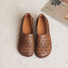 These loafers are designed in a timeless, minimal silhouette, so you'll be sure to wear them often. Made from soft leather, soft bottom that ensure all-day comfort. Wear yours with tailoring and denim alike. Color: Beige/BrownMaterial: Cow leatherLining: No, Just cow leather the other sideInsole: Genuine leatherSole: RubberHeels: 2.5 cm/0.98"Fit: Medium to Wide, Runs Normal.Origin: Made in China Production Time: About 5-7 days (Any exceptional case will email you, Please pay attention to your email left) Shipping Time: Free Shipping To most locations, delivery time is approximately 5-15 days; We have paid FedEx Option, to most locations, delivery time is approximately 2-8 days.Great Shoes To Spice Up Any Outfit, From Casual Jeans To Fancy Dress. The More You Wear Them, The More Comfortable Leather Slip-ons With Brogue Detailing And Flat Heel, Brown Leather Slip-on Shoes With Stitched Sole, Brown Slip-on Flat Heel Moccasins, Brown Closed Toe Slip-ons With Stitched Sole, Brown Closed Toe Slip-ons With Textured Sole, Comfortable Brown Slip-on Flats, Brown Almond Toe Slip-ons With Leather Footbed, Brown Closed Toe Slip-ons With Rubber Sole, Casual Closed Toe Slip-ons With Brogue Detailing