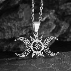 Knot Witchcraft, Witchcraft Necklace, Celtic Witchcraft, Witch Knot, Witchcraft Symbols, Magic Knot, Ancient Magic, Celtic Knot Necklace, Celtic Knot Pendant